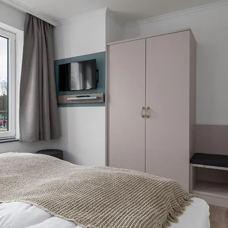 Westside Arthotel 121 Lägenhet